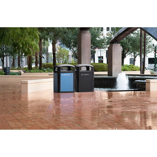 CONTENEDOR LANDMARK SERIES ARMAZÓN CON TAPA DE DOMO Y FORRO INTERNO RÍGIDO, 50 GAL